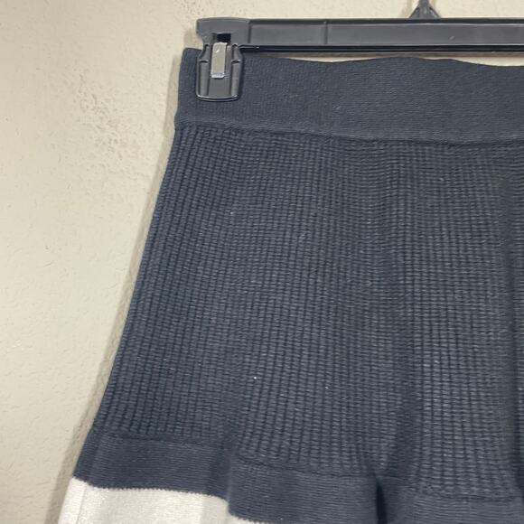 We Are Sundays Small Josephine Rib Knit A Line Skirt Black White Stripe Flared - Picture 4 of 9